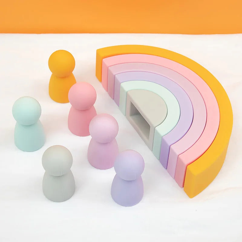 Silicone Rainbow & Peg Doll Set