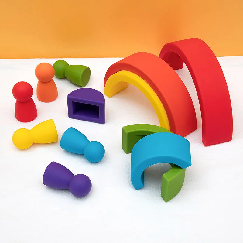 Silicone Rainbow & Peg Doll Set