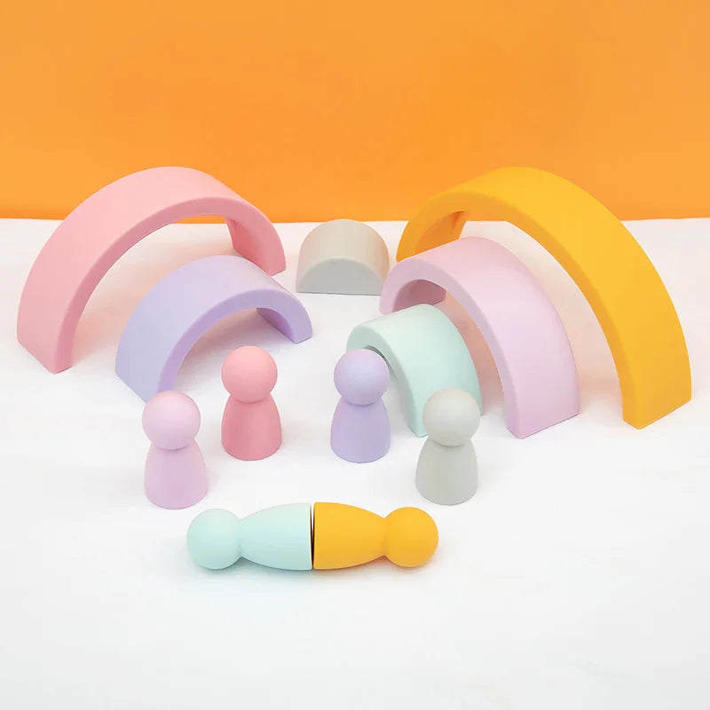 Silicone Rainbow & Peg Doll Set