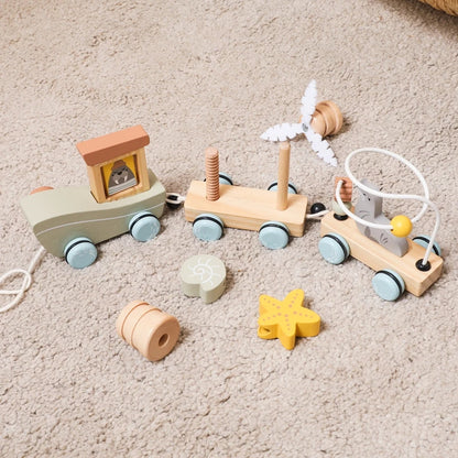 Ocean Pull-Along Train